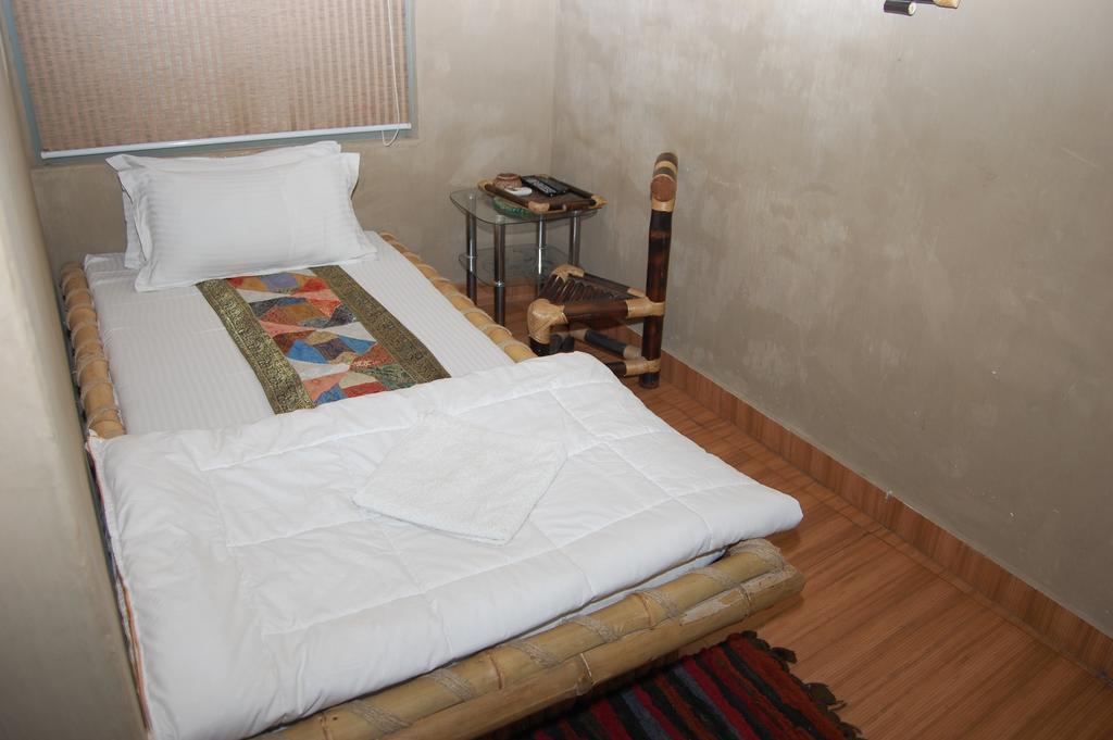Shri Guest House Varanasi Habitación foto