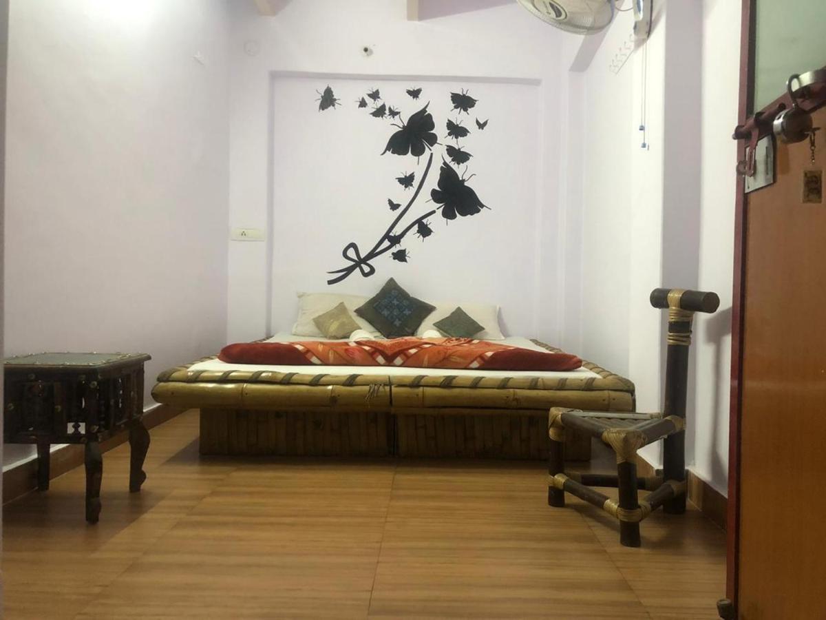 Shri Guest House Varanasi Exterior foto