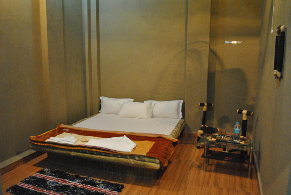 Shri Guest House Varanasi Habitación foto