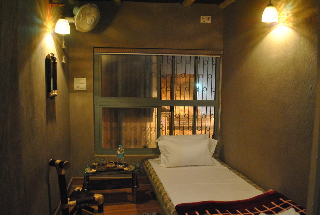 Shri Guest House Varanasi Habitación foto