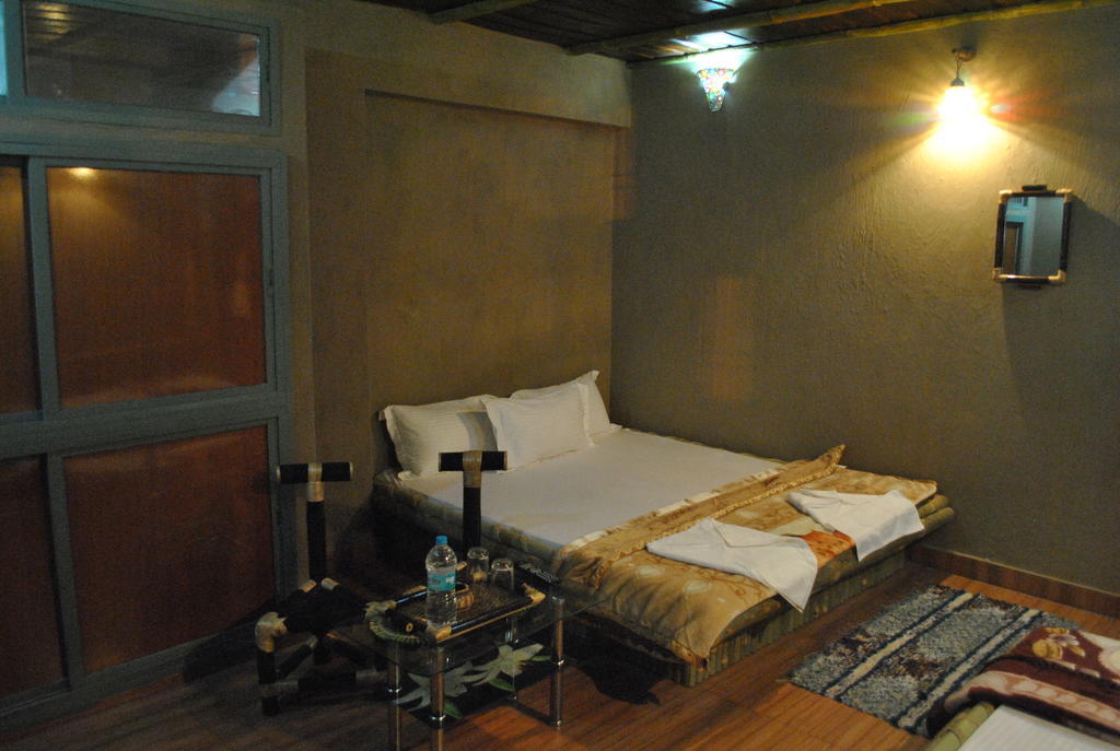 Shri Guest House Varanasi Exterior foto